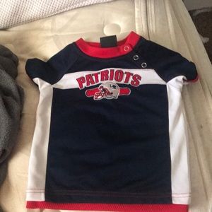 Boys 24m patriots shirt